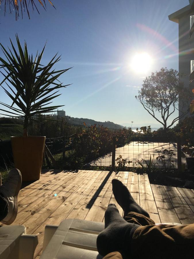 Petit Studio Terrasse Rez De Jardin Piscine Sur L'Ocean Lägenhet Biarritz Exteriör bild